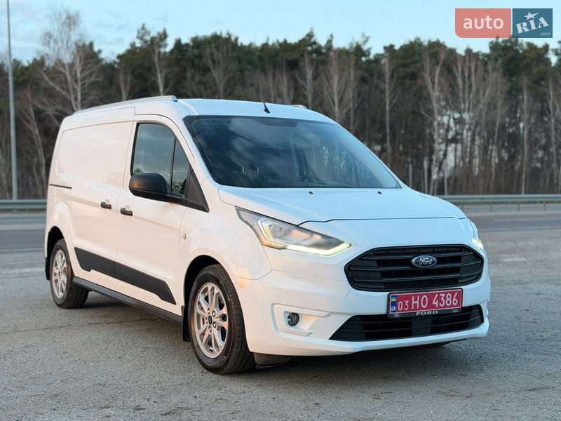 Вантажний фургон Ford Transit Connect 2022 в Радивиліві