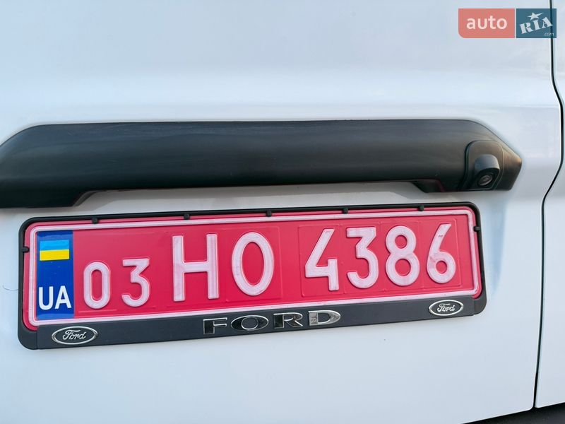 Вантажний фургон Ford Transit Connect 2022 в Радивиліві