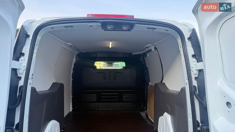 Грузовой фургон Ford Transit Connect 2021 в Луцке