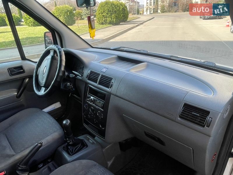 Мінівен Ford Transit Connect 2005 в Рівному