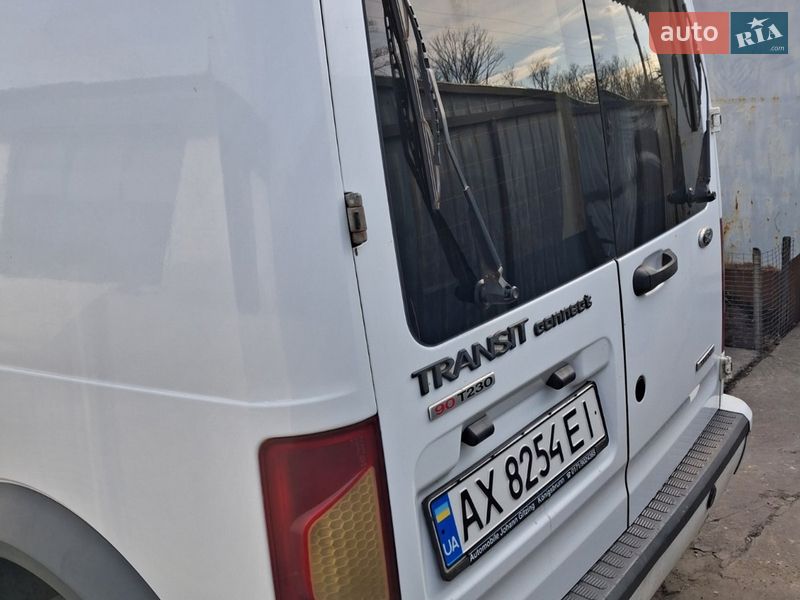 Грузовой фургон Ford Transit Connect 2012 в Краснограде