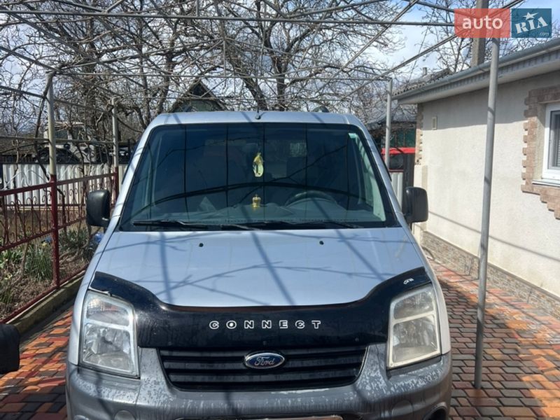 Мінівен Ford Transit Connect 2009 в Мурованих Курилівцях