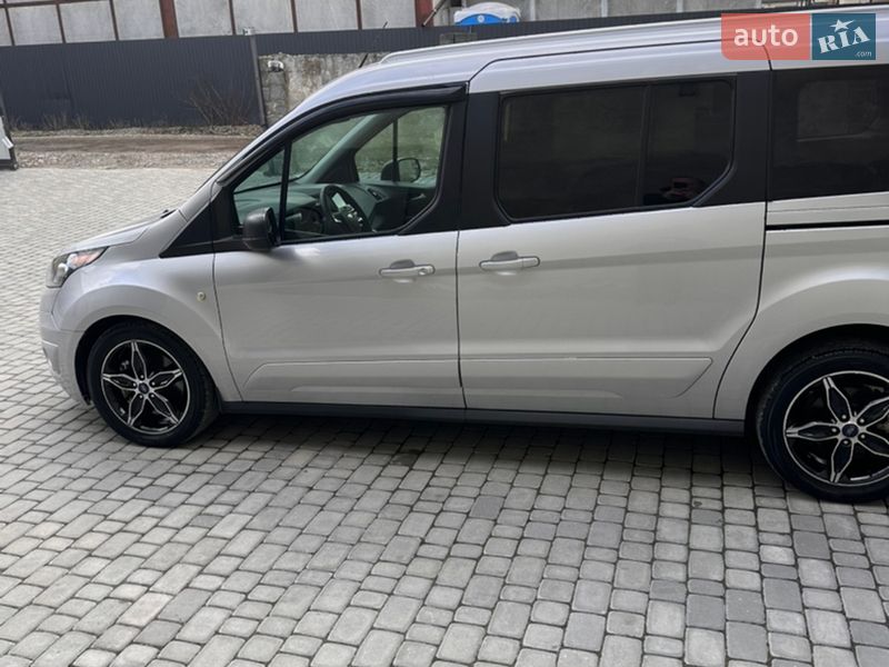 Минивэн Ford Transit Connect 2018 в Ивано-Франковске