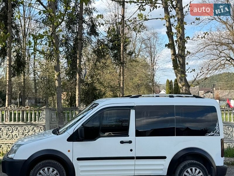 Минивэн Ford Transit Connect 2005 в Заречье