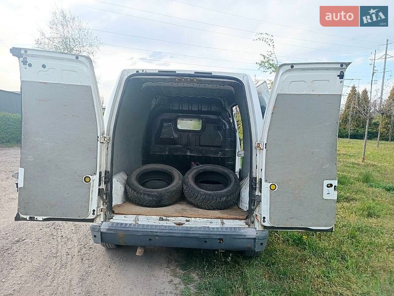 Вантажний фургон Ford Transit Connect 2007 в Дніпрі