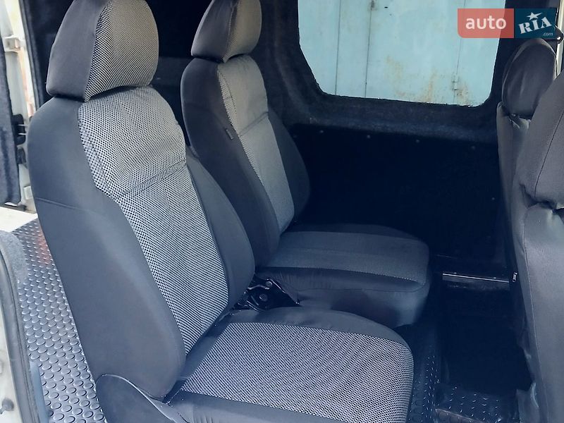Минивэн Ford Transit Connect 2013 в Киеве
