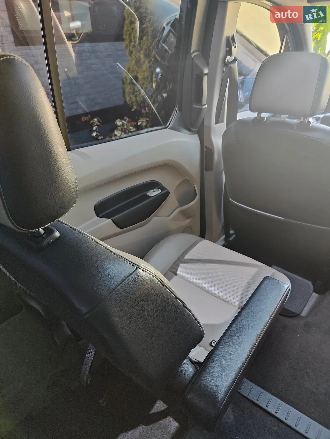 2015 Ford Transit Connect - мініатюра 35