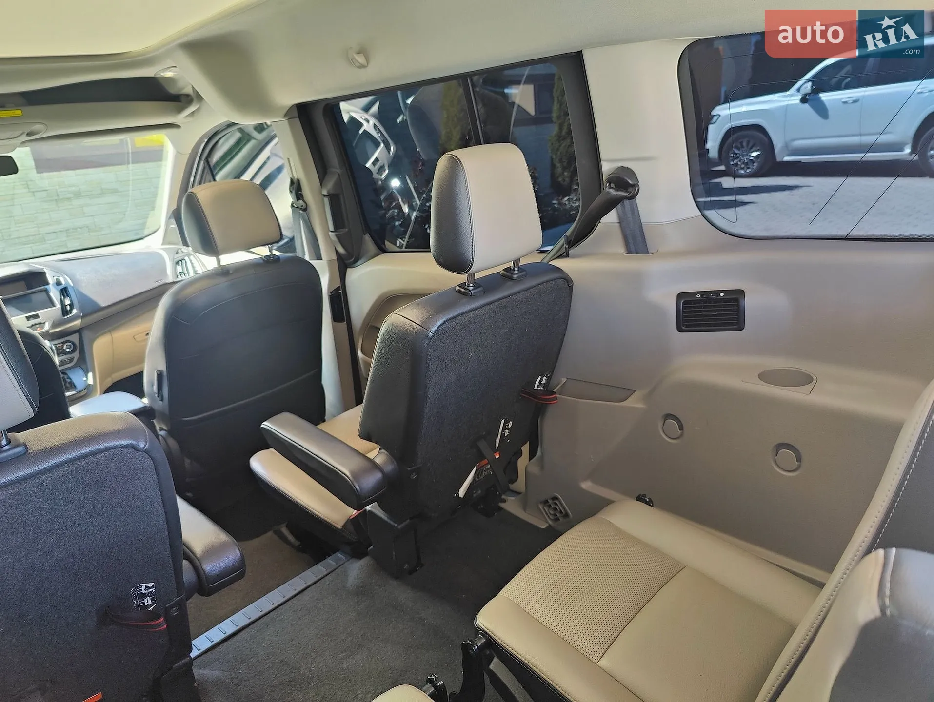 2015 Ford Transit Connect - мініатюра 48
