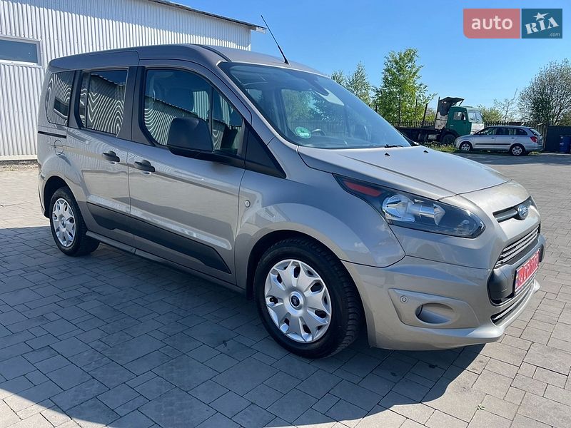 Минивэн Ford Transit Connect 2016 в Ивано-Франковске