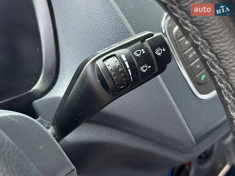 Грузовой фургон Ford Transit Connect 2009 в Ровно