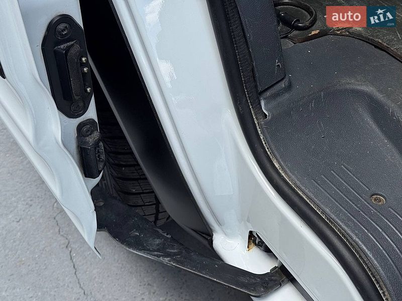Грузовой фургон Ford Transit Connect 2009 в Ровно