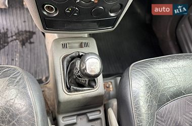 Мінівен Ford Transit Connect 2004 в Звягелі фото 18 Мінівен Ford Transit Connect 2004 в Звягелі
