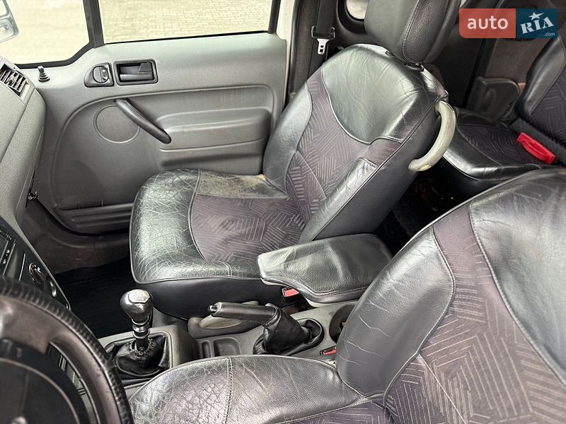 Мінівен Ford Transit Connect 2004 в Звягелі фото 19 Мінівен Ford Transit Connect 2004 в Звягелі