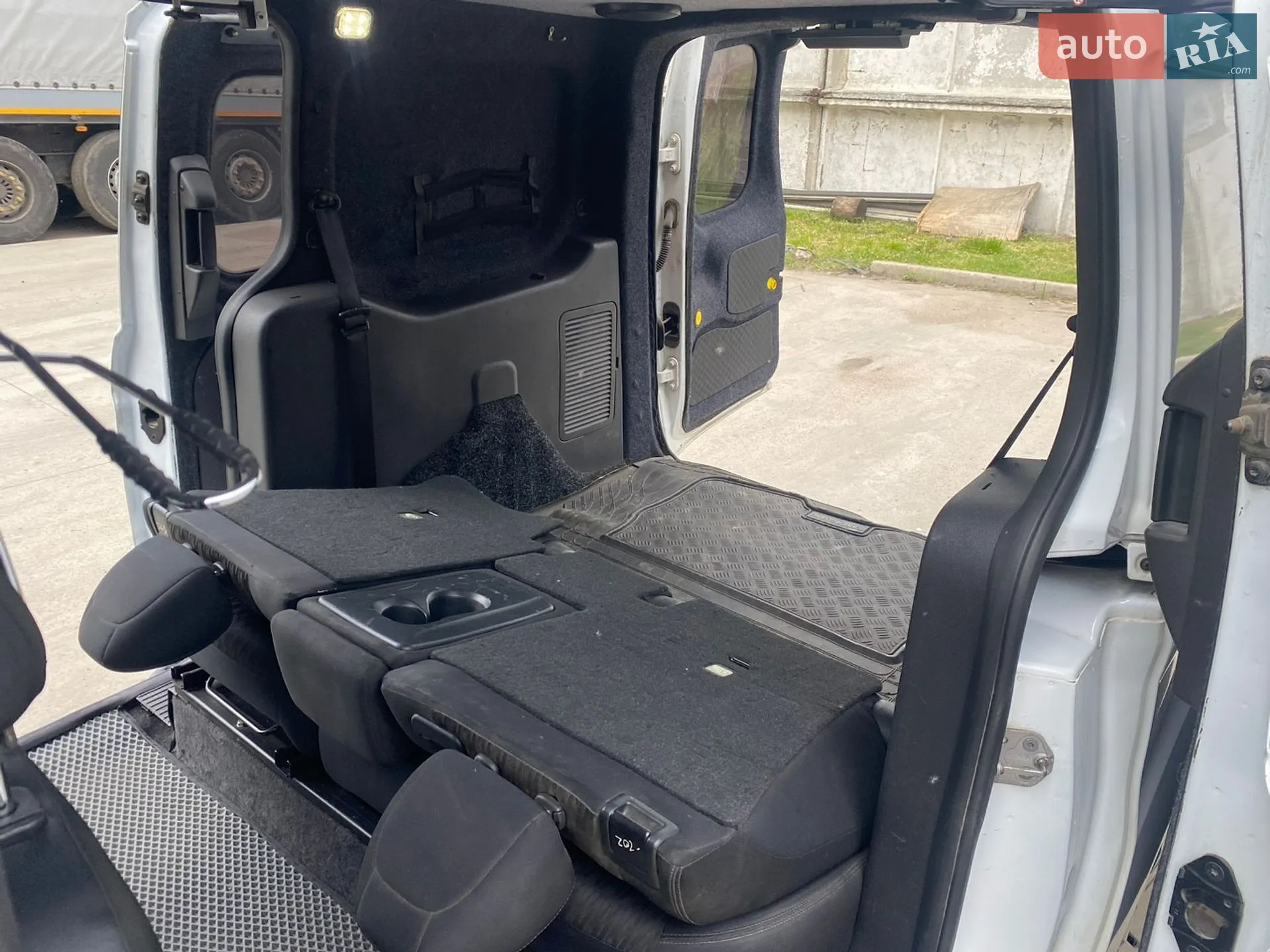 2015 Ford Transit Connect - мініатюра 3