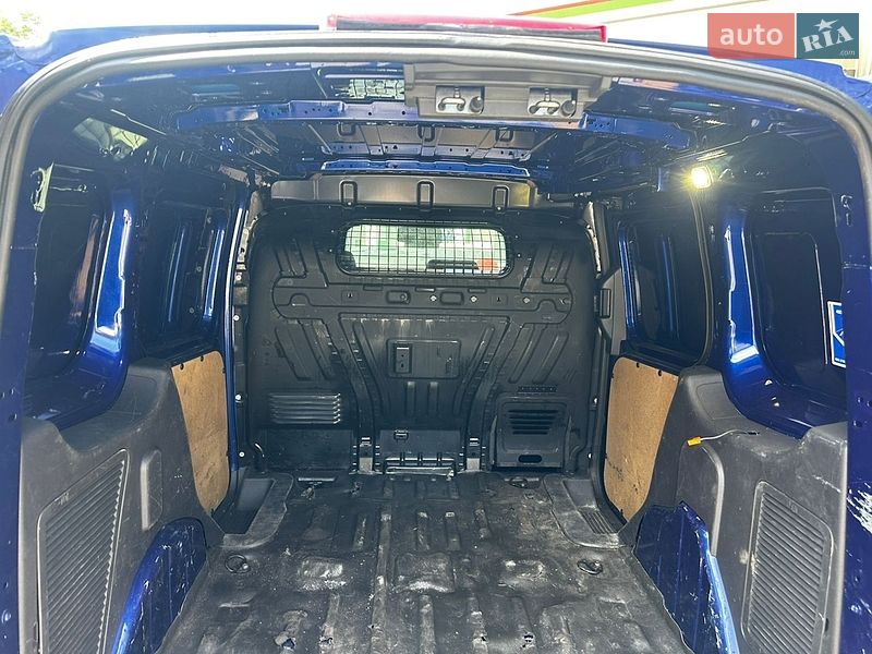 Грузовой фургон Ford Transit Connect 2016 в Житомире