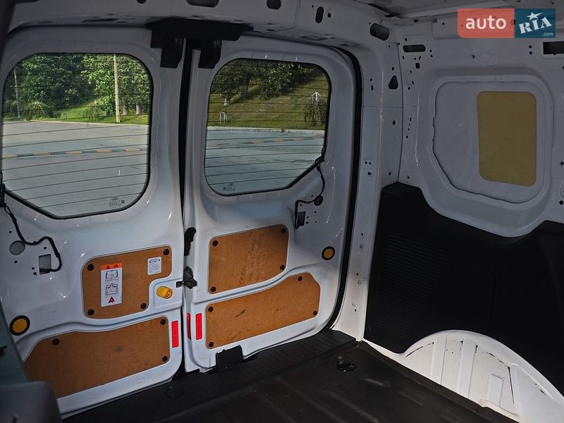 Грузовой фургон Ford Transit Connect 2016 в Кременчуге