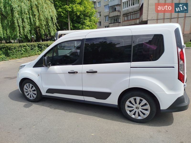 Минивэн Ford Transit Connect 2015 в Луцке