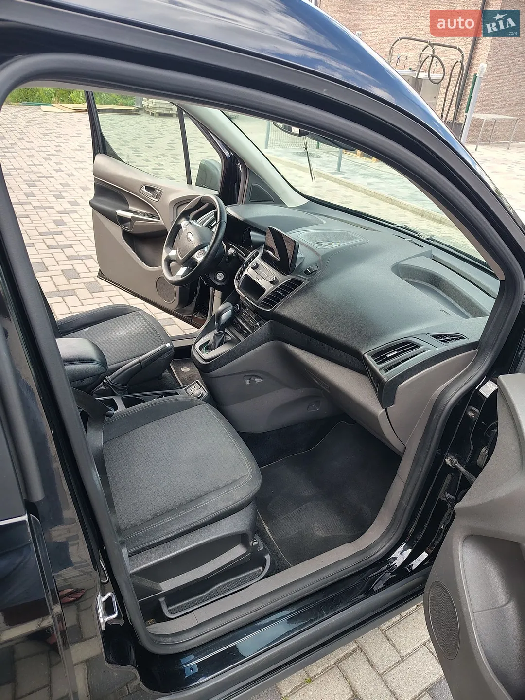 2019 Ford Transit Connect - мініатюра 15