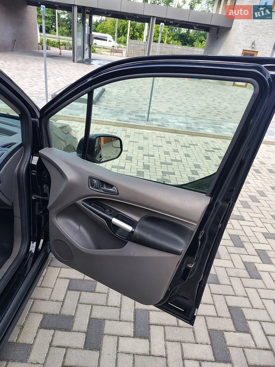 2019 Ford Transit Connect - мініатюра 16