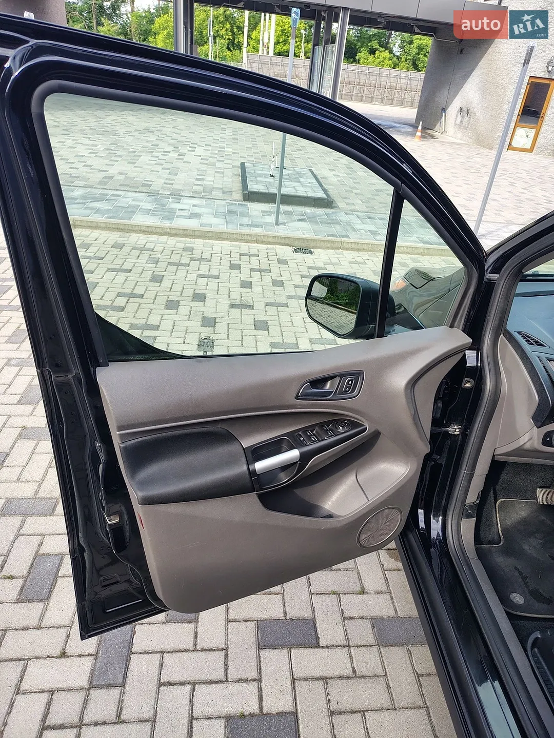 2019 Ford Transit Connect - мініатюра 20