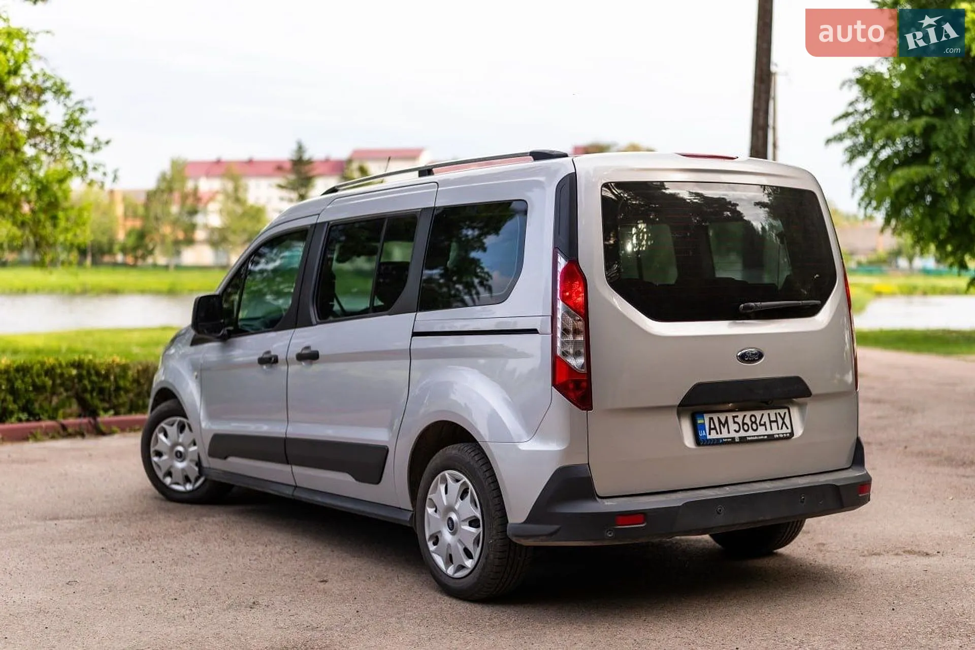 2017 Ford Transit Connect - мініатюра 11
