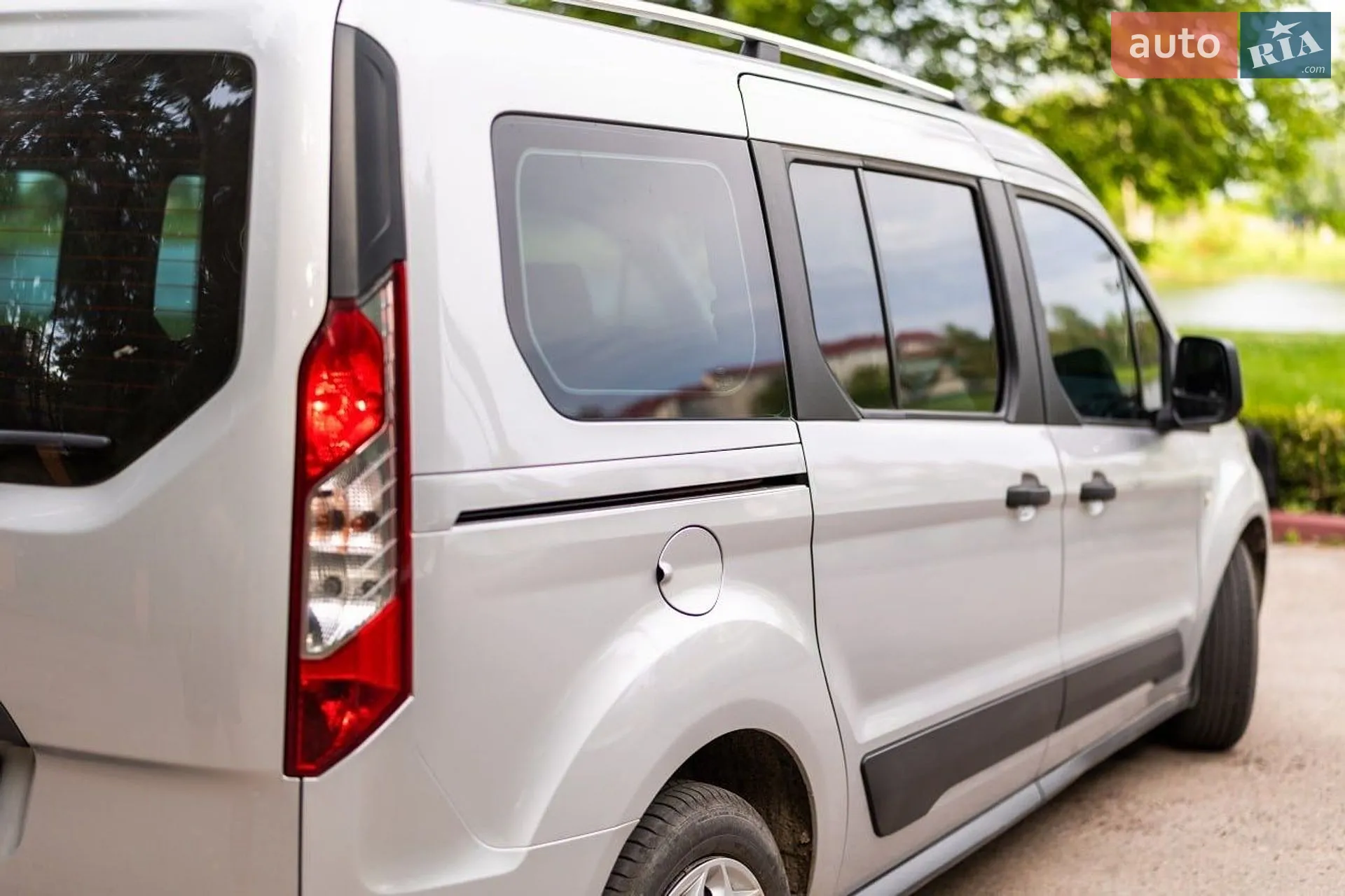 2017 Ford Transit Connect - мініатюра 17