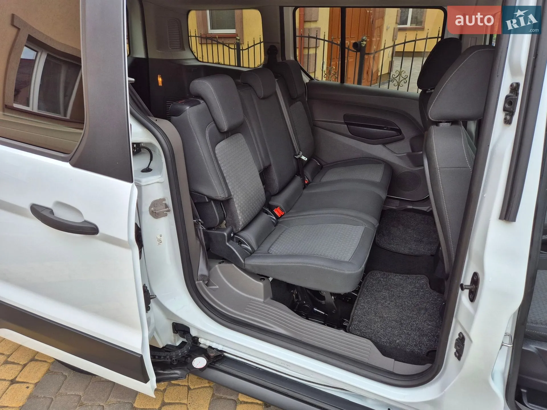 2020 Ford Transit Connect - мініатюра 26