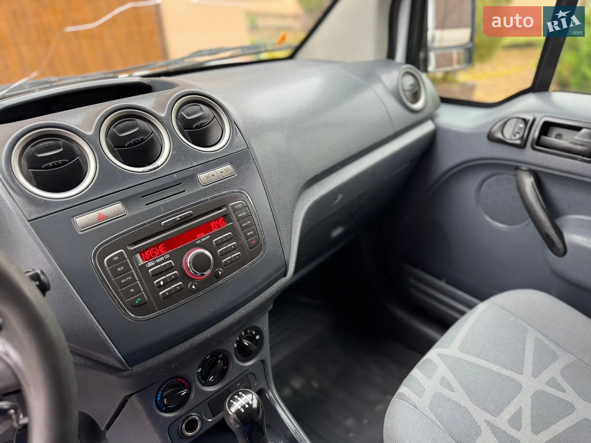 2010 Ford Transit Connect - мініатюра 18