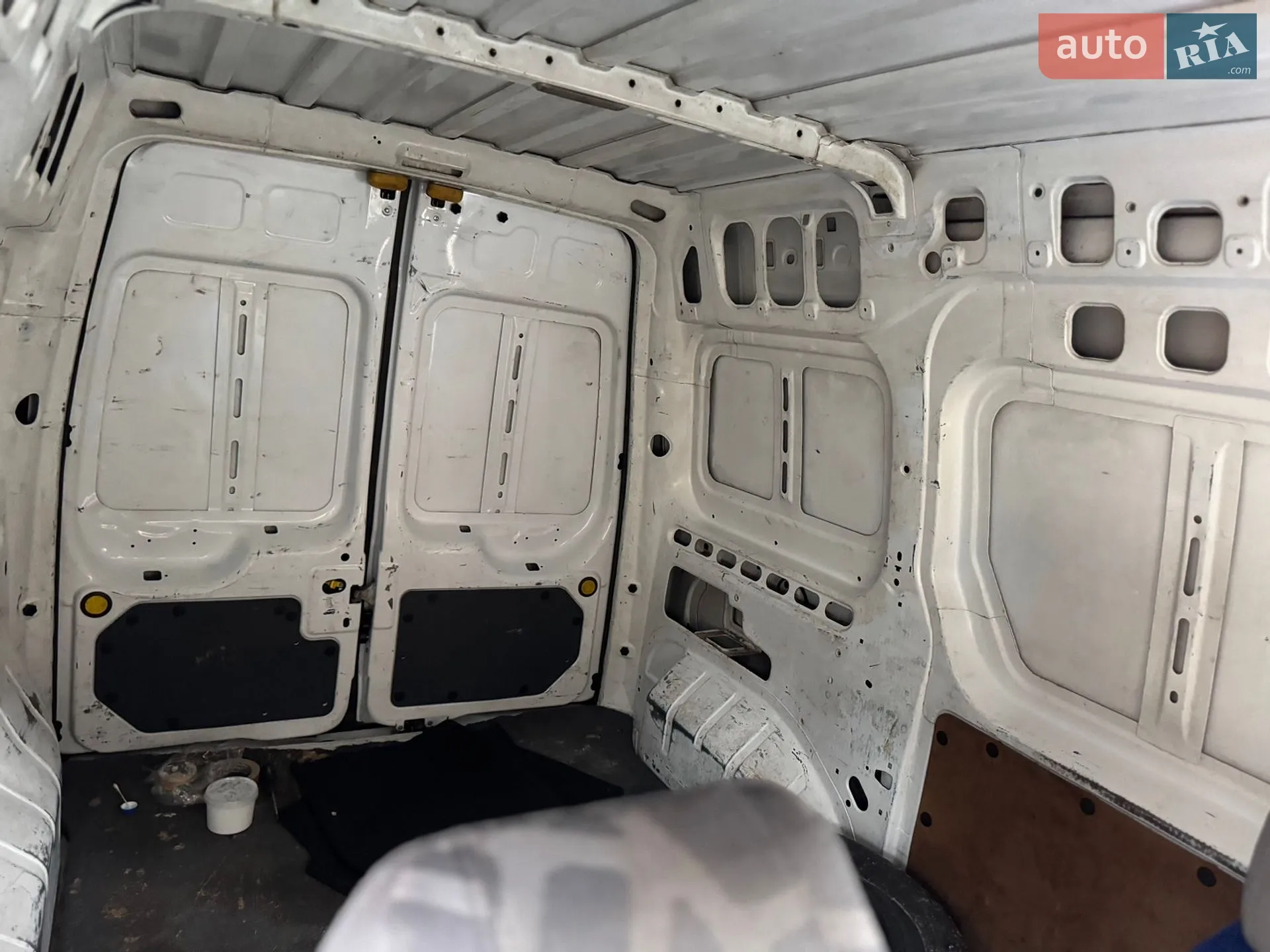 2010 Ford Transit Connect - мініатюра 25