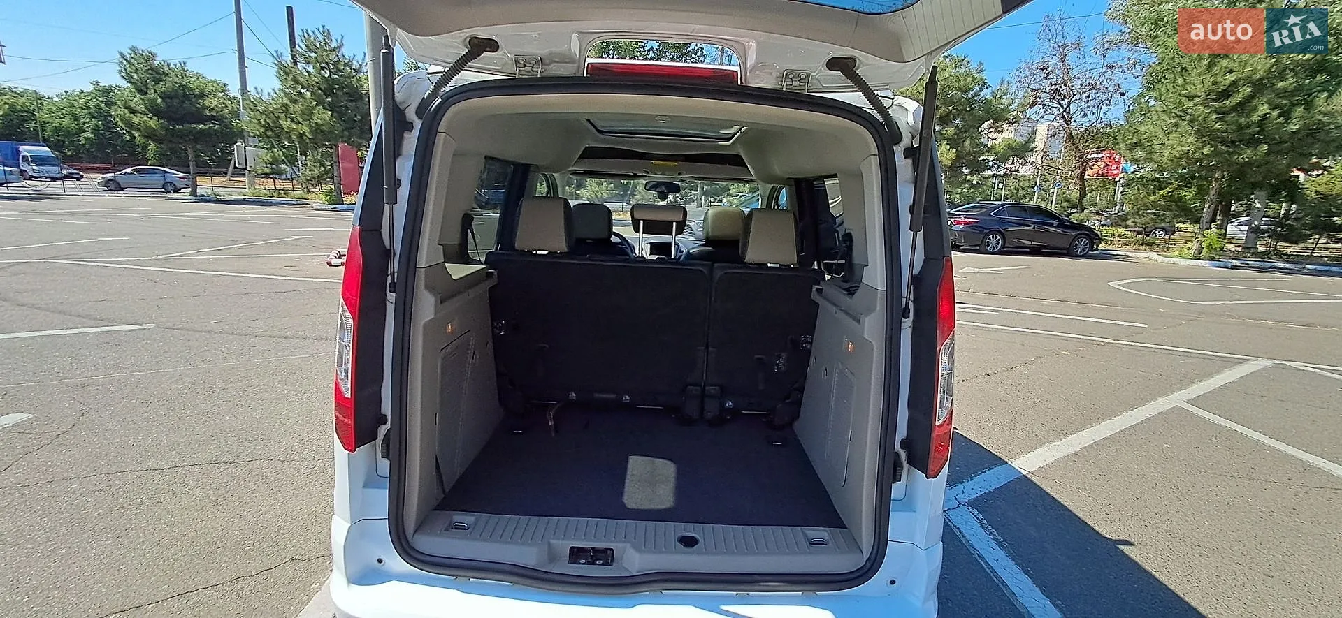 2015 Ford Transit Connect - мініатюра 4