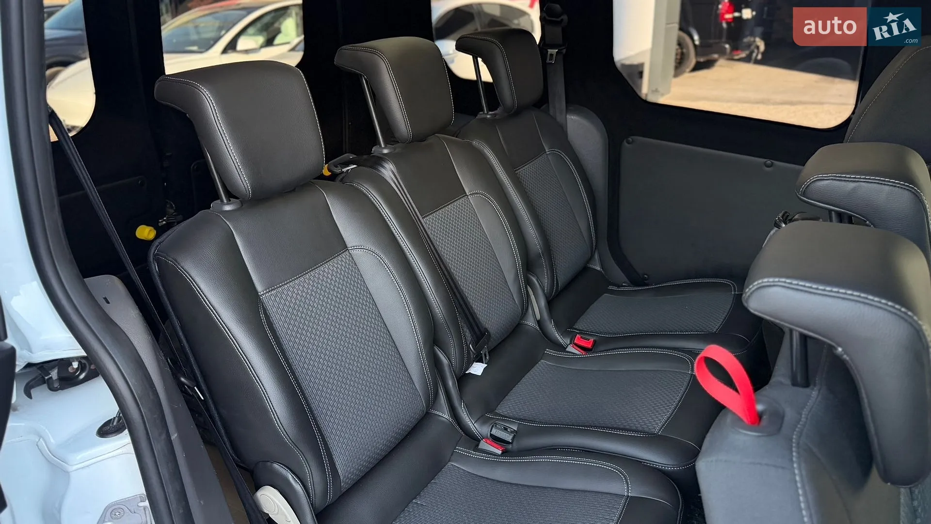 2018 Ford Transit Connect - мініатюра 40