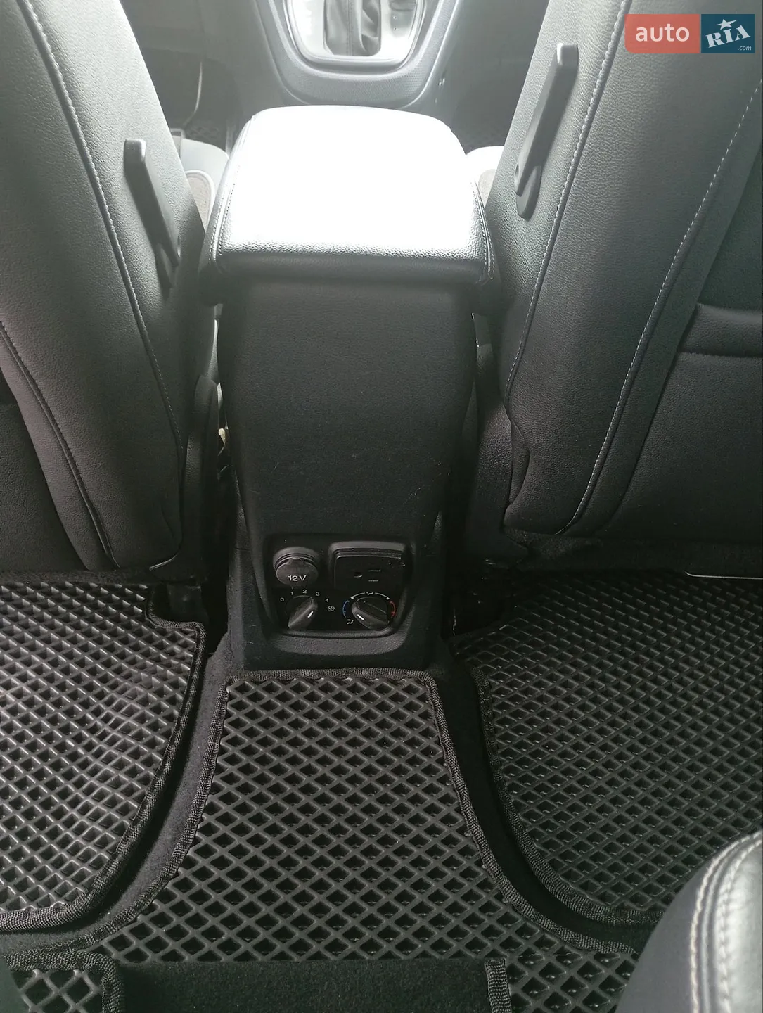 2020 Ford Transit Connect - мініатюра 32