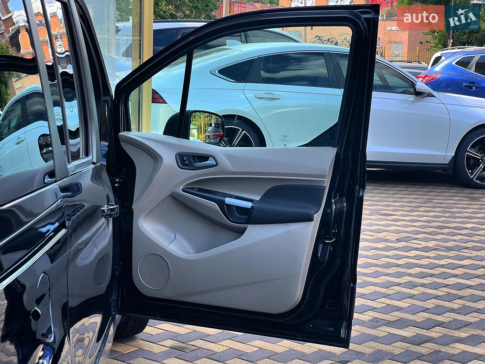 2015 Ford Transit Connect - мініатюра 21