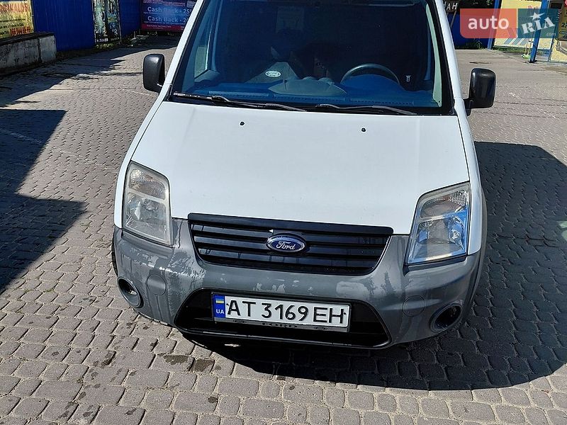 Минивэн Ford Transit Connect 2010 в Долине