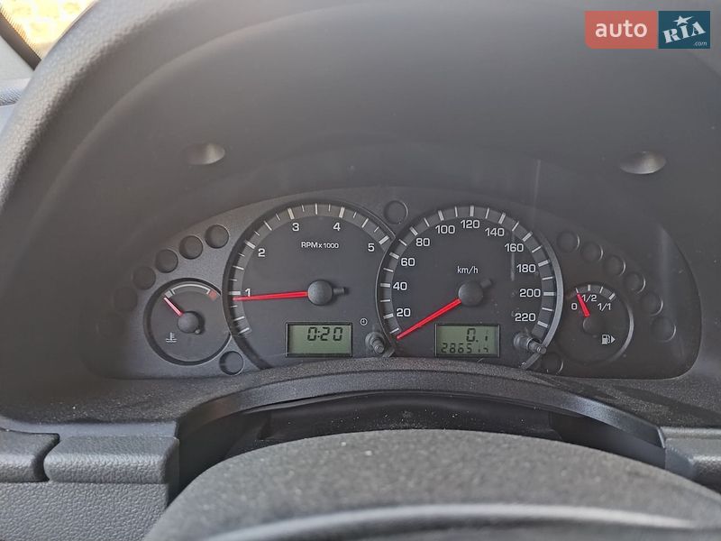 Вантажопасажирський фургон Ford Transit Connect 2003 в Житомирі фото 4 Вантажопасажирський фургон Ford Transit Connect 2003 в Житомирі