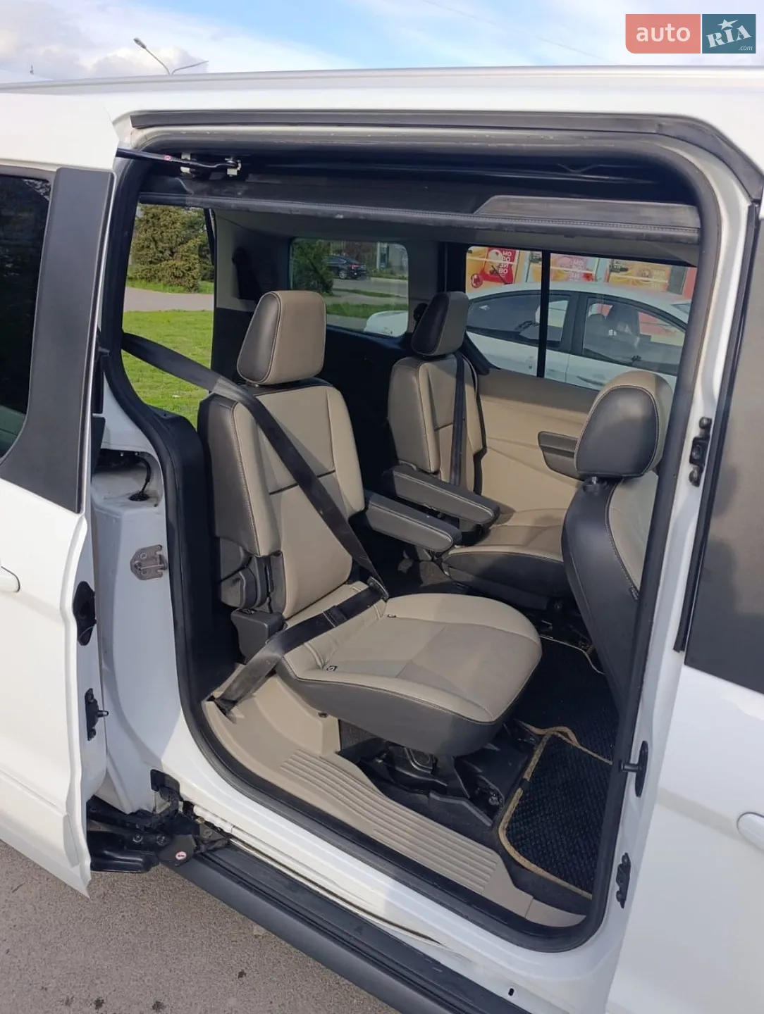 2015 Ford Transit Connect - мініатюра 18