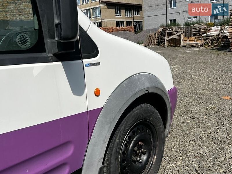 Минивэн Ford Transit Connect 2005 в Луцке