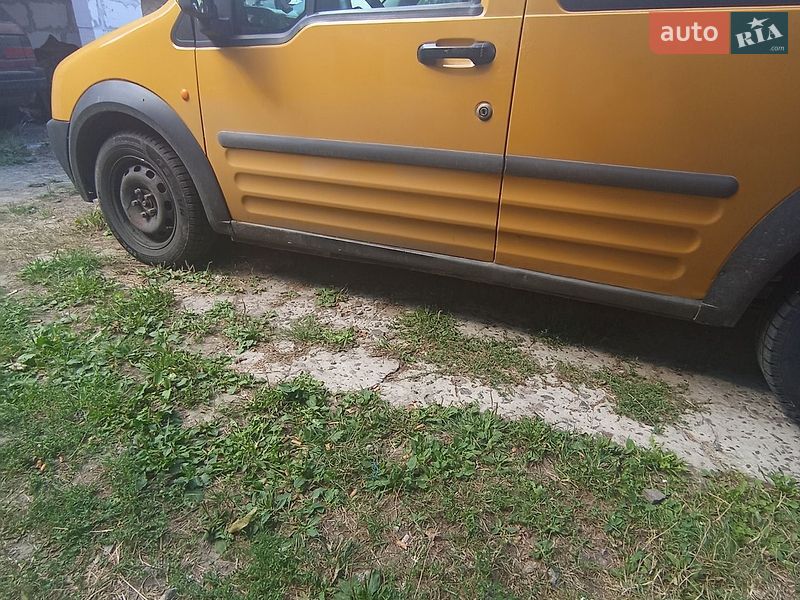 Мінівен Ford Transit Connect 2005 в Рівному фото 3 Мінівен Ford Transit Connect 2005 в Рівному
