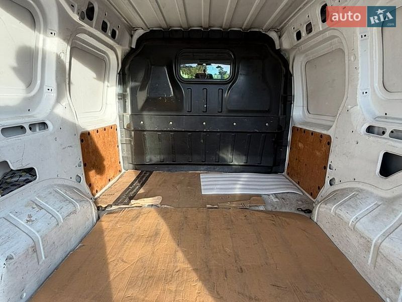 Грузовой фургон Ford Transit Connect 2007 в Киеве