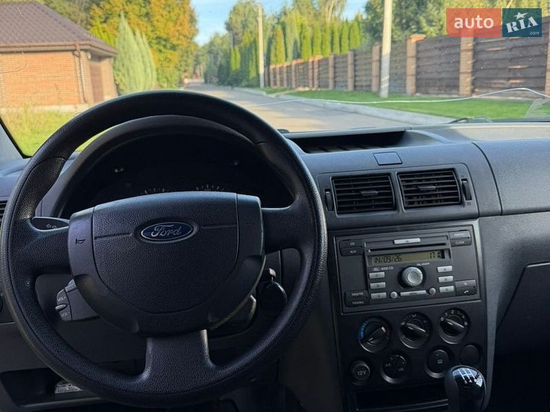 Грузовой фургон Ford Transit Connect 2007 в Киеве