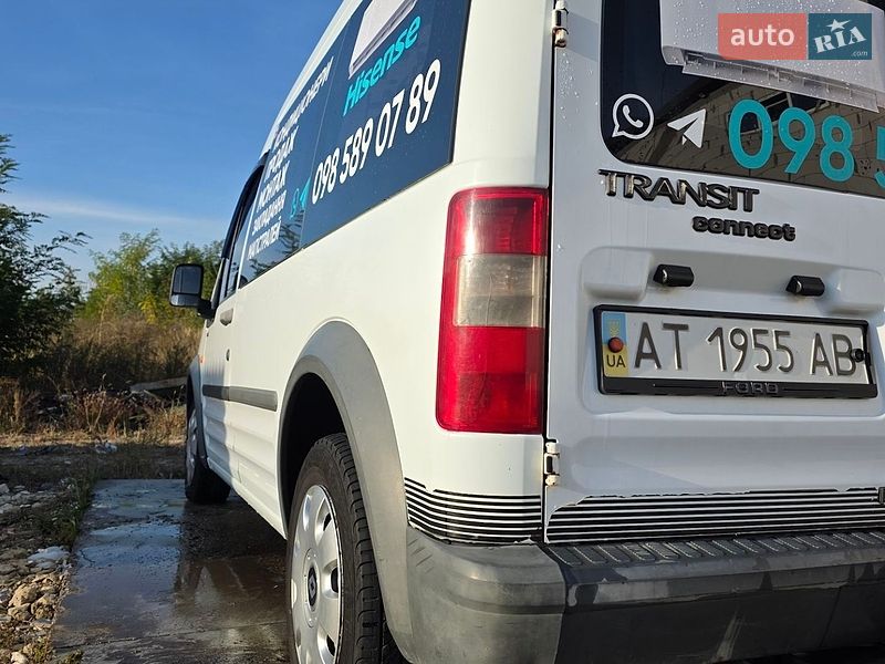 Минивэн Ford Transit Connect 2006 в Снятине