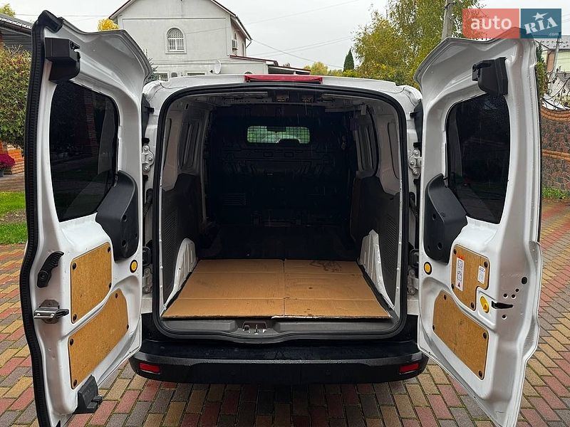 Вантажний фургон Ford Transit Connect 2018 в Києві