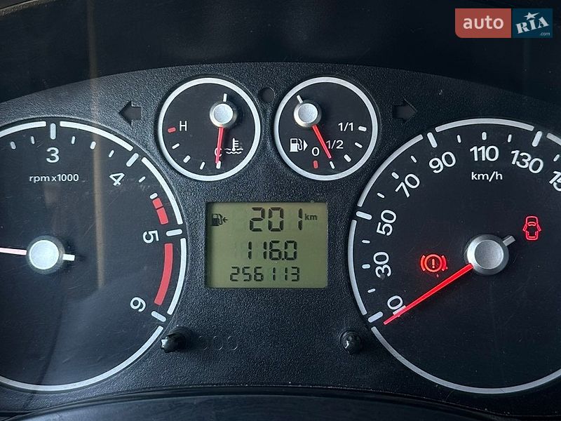 Вантажний фургон Ford Transit Connect 2013 в Києві