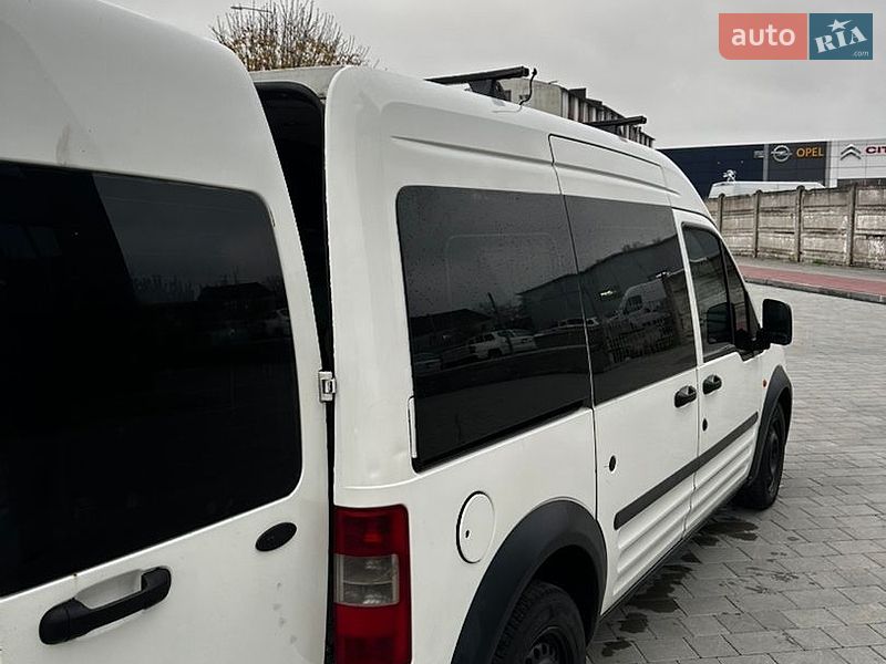 Мінівен Ford Transit Connect 2004 в Івано-Франківську