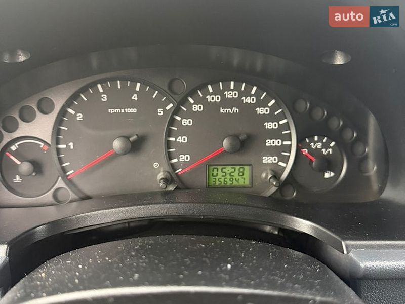 Вантажний фургон Ford Transit Connect 2008 в Запоріжжі
