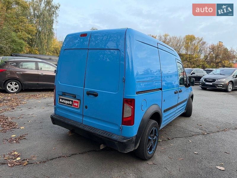 Вантажний фургон Ford Transit Connect 2010 в Києві