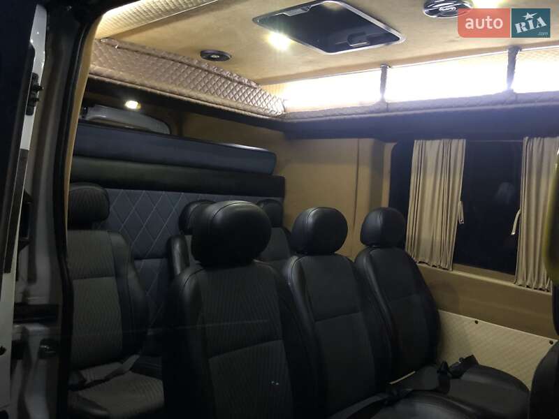 Микроавтобус Ford Transit Courier 2015 в Межгорье