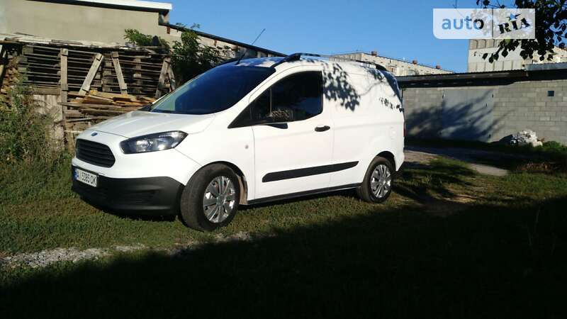 Грузовой фургон Ford Transit Courier 2017 в Белой Церкви