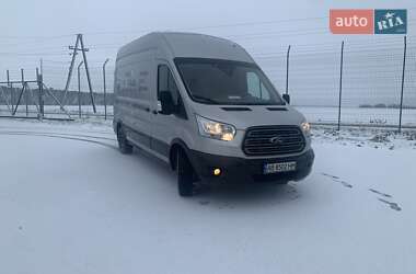 Грузовой фургон Ford Transit Courier 2014 в Виннице