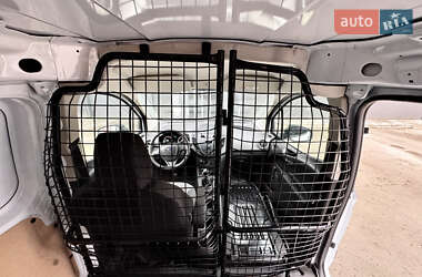 Грузовой фургон Ford Transit Courier 2022 в 